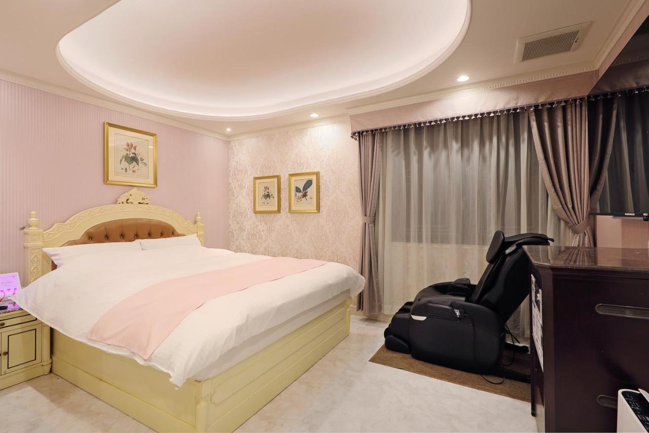 ホテルバースデー岐阜西店 Hotel Birthday Gifuwest (Adults Only) Exterior photo