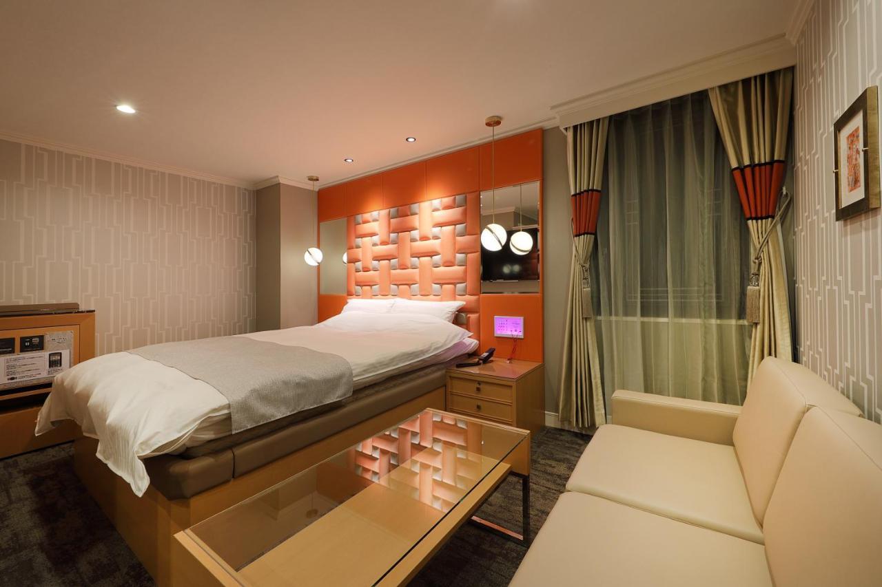 ホテルバースデー岐阜西店 Hotel Birthday Gifuwest (Adults Only) Exterior photo